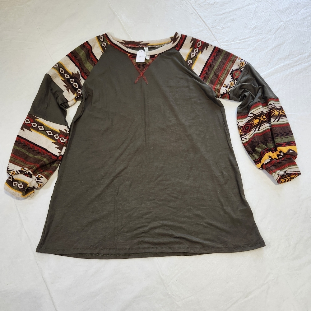 Celeste Solid Long Sleeve Top With Aztec Print. - image 3